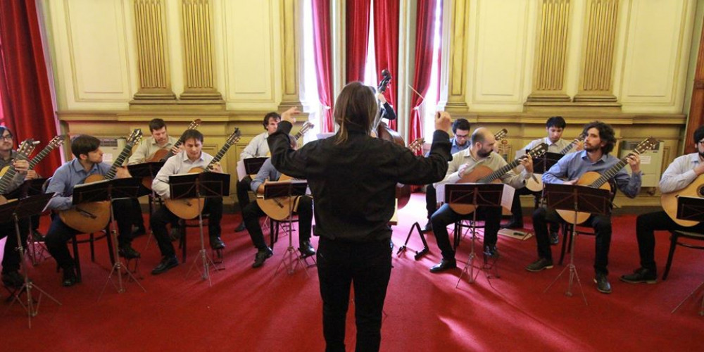 MÚSICA AL MEDIODÍA 