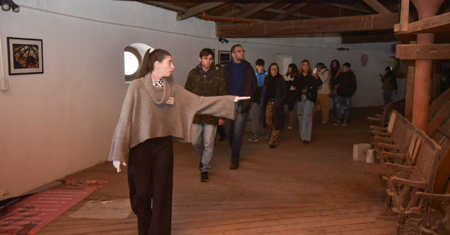 El Coliseo Podestá recibió la visita de más de 100 estudiantes secundarios de la provincia de Buenos Aires